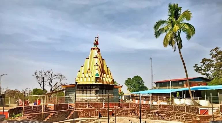 Kankeshwar Temple near villa